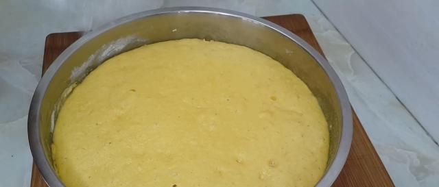 蛋糕|玉米面又出新吃法,教你简单一做,做法比面包简单,比蛋糕都好吃