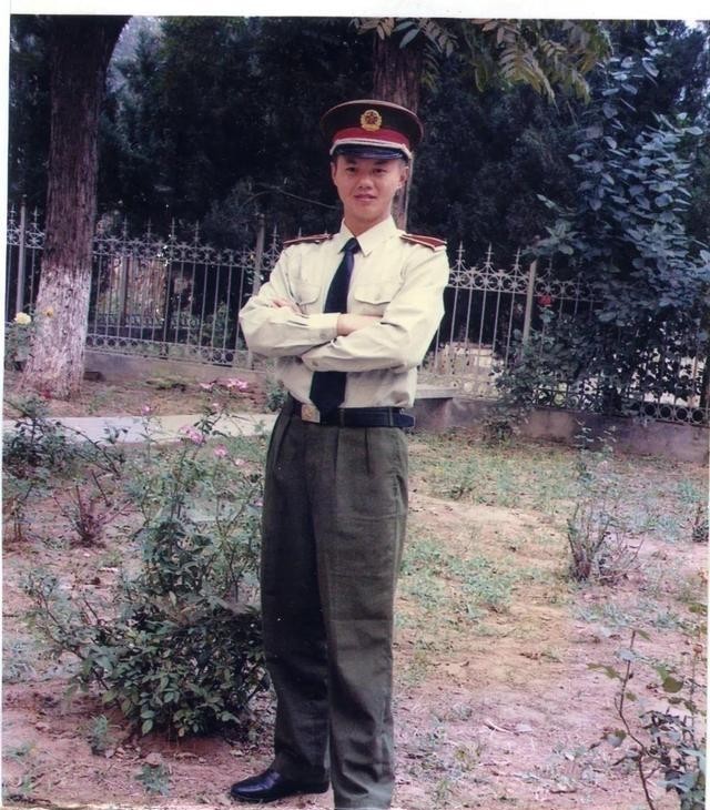 藏不住|藏不住了！法院人的军姿飒爽！