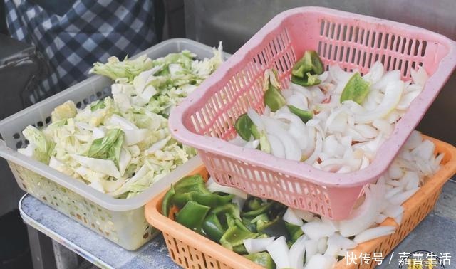 海丰|海丰美食｜这条小巷子有着甘心让人排队的味道……