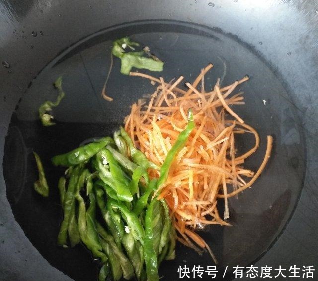 全家|凉拌土豆丝,爽口开胃,全家都爱吃