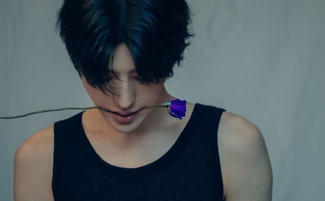 奔跑|《奔跑吧》排名第一,Angelababy偷蔡徐坤鞋垫,竟成节目最大亮点