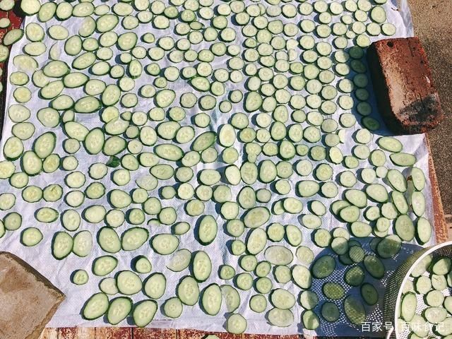 喜欢|入秋后,这菜才2元1斤,晒干囤起来,能吃大半年