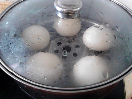 面团|蒸馒头,要学会“三次醒发”,不然出锅后死皮,塌陷口感差