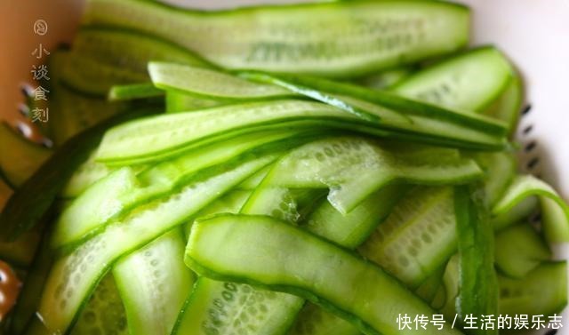 好吃|过年油腻多,不如提前学会这道菜,端上桌清香扑鼻,好吃又解油腻