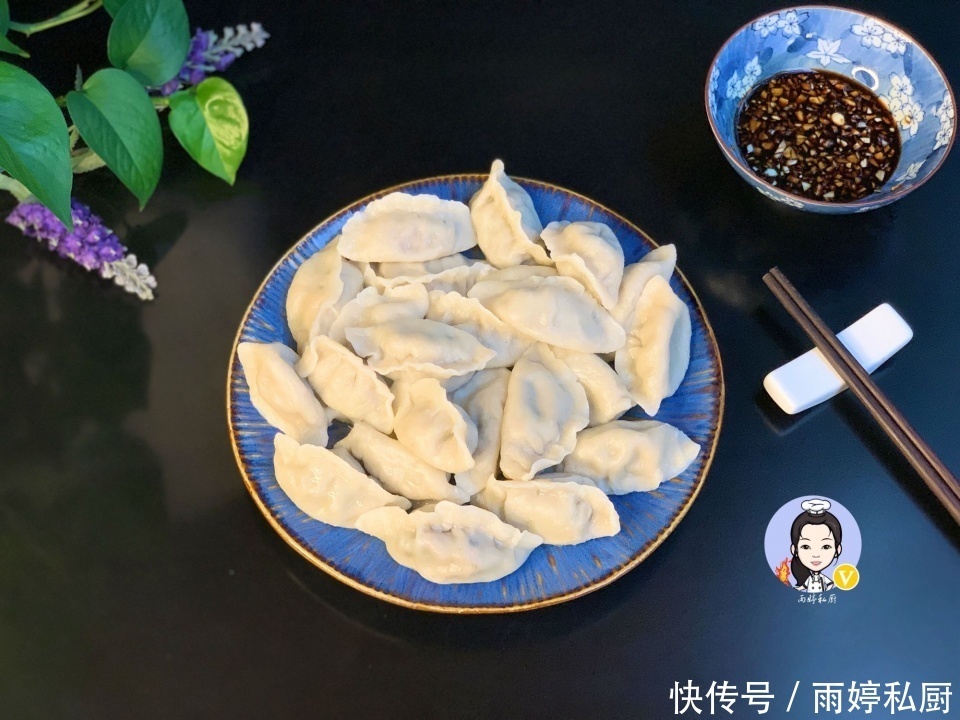 芹菜|秋天吃饺子,韭菜芹菜都不如这个馅,2块钱一把,鲜香味美特好吃
