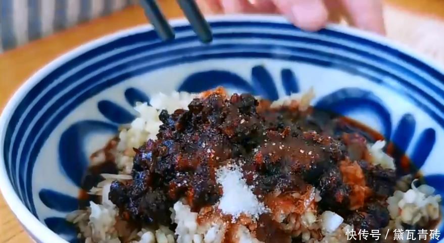 每周|我家排骨从不红烧,加一个鸡蛋,不要炖不水煮,我家每周做3次