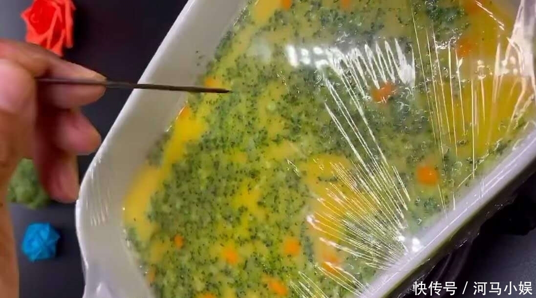  简单|蒸鸡蛋糕看似简单，但是一不小就蒸老了，注意2点保证鲜嫩又营养