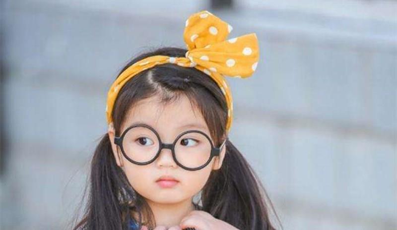 学业|四岁靠《爸爸去哪儿》走红,六岁年薪过百万,如今学业成最大问题