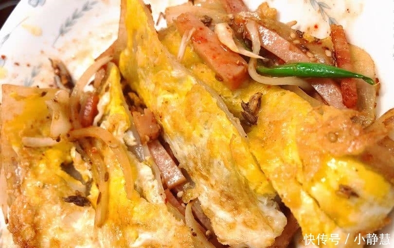 小吃|那些吃一口就上瘾了的地方小吃,烤冷面是团宠,第6个女生都爱!