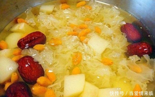 红枣|秋季多喝这碗汤，生津清火化痰，滋润肌肤，香甜细腻有营养，美味