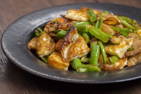  荷包蛋|荷包蛋杭椒五花肉