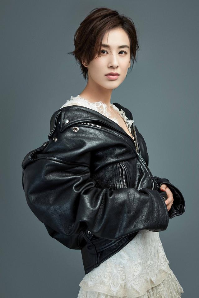 饭碗|没戏拍爱豆饭碗比较香,成年女星的事业“第二春”