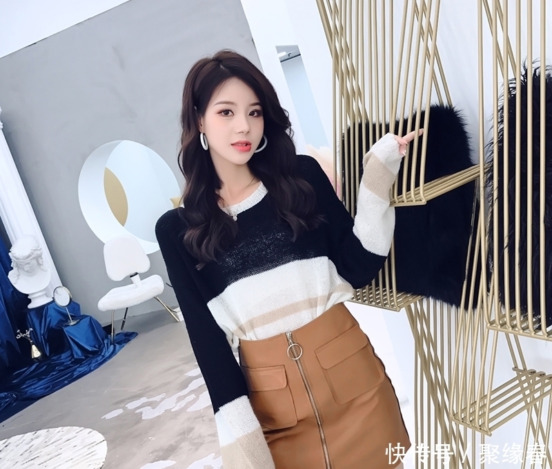 半身裙|周一就中秋了,回家别穿风衣!针织毛衣+半身裙,你不穿你不美