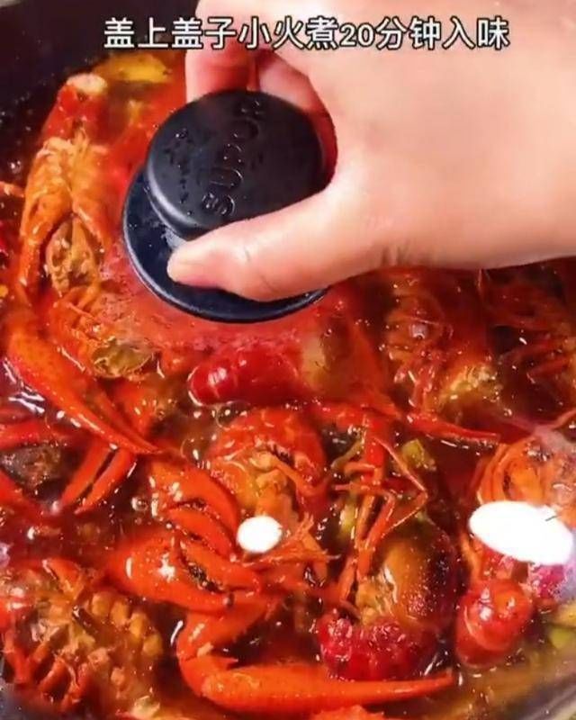 龙虾|十元一斤很好吃,辛辣可口,很好吃而且超级上瘾