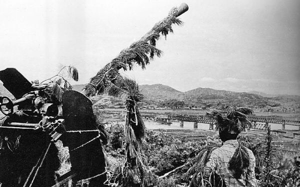 志愿军后勤补给线|志愿军高炮24营，与敌血战一整天，洪学智目睹后感叹：英雄的部队