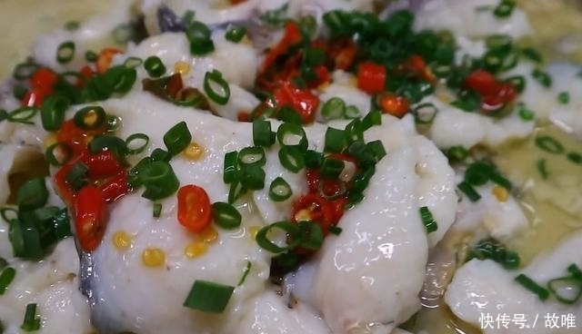  起锅烧油|酸菜鱼，中秋家宴请不要错过，简单几步就能做出一锅美味！