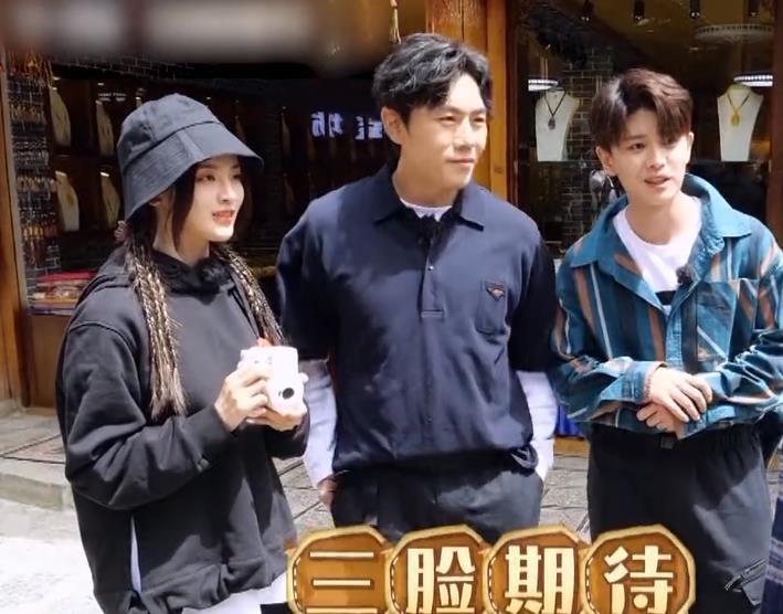 裤兜|秦昊把照片藏在裤兜里够鸡贼?任嘉伦的做法比他还狠!