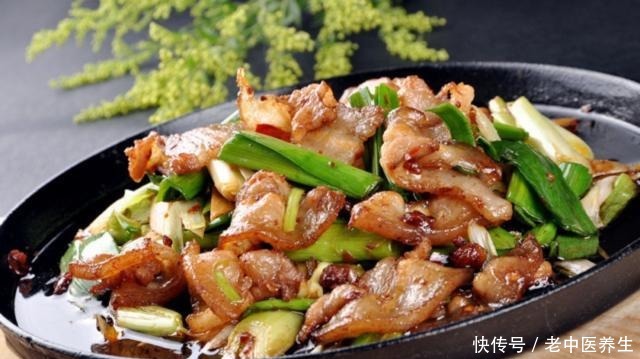 不腻|正宗回锅肉的做法,川式操作为您轻松带来“肥而不腻,入口浓香”