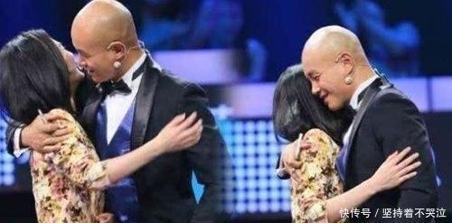 乐嘉|在《非诚勿扰》红极一时的乐嘉,5年几近被封杀的态势,骂金星吻谢娜都做过
