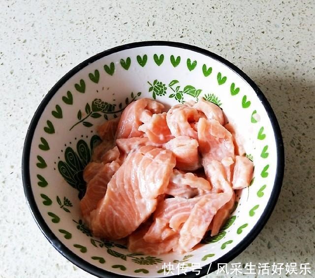 三文鱼片|鲜香可口，香煎三文鱼