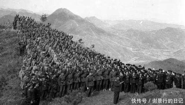 走出|当志愿军走出战壕, 和美军握手时, 丝毫不见美军有失败者的样子