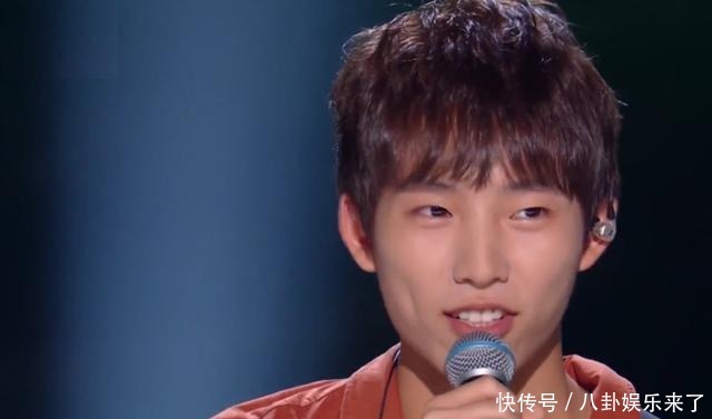 争抢|李宇春放弃的学员,被李荣浩和谢霆锋争抢,李健看热闹不嫌事大