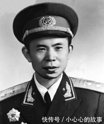 团长名叫|四个人同在一个师当团长，后来三个当了中将，一个当了上将