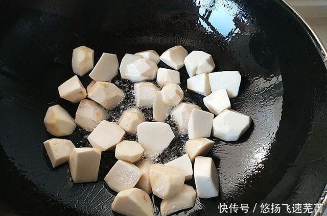 靠边站|入秋后,鱼汤骨汤靠边站,多给孩子煮它喝,荤素搭配,鲜美又营养