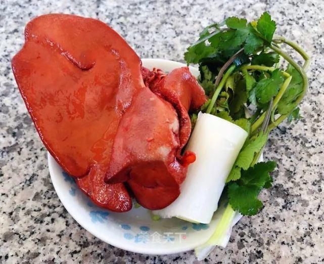 豆瓣酱|不会炒猪肝的，一定要像这样炒鲜香滑嫩，非常好吃，超级下饭哦