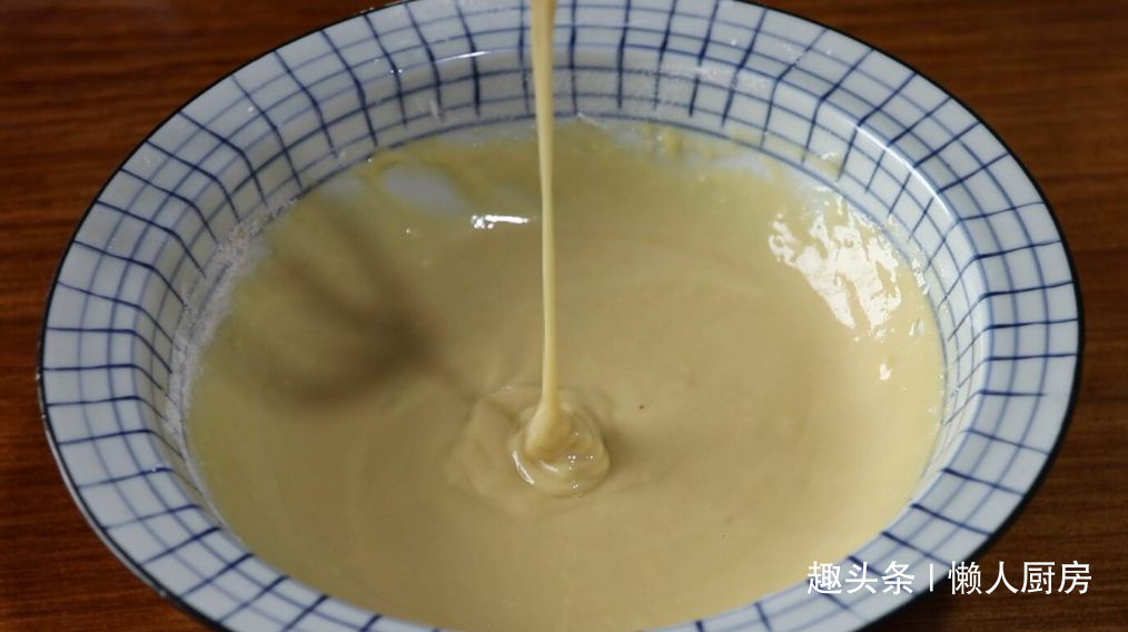 成功|不用烤箱,不用电饭锅,这是用平底锅就能做的蛋糕卷,一次性成功