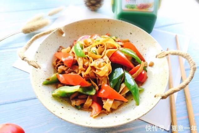 吃熟|这种豆制品,生吃熟吃均可,价格实惠,营养健康是家常必备美食