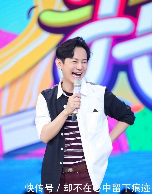  演员|何炅罕见谈综艺畸形，很多歌手演员跨界做综艺，疑与快本招新有关