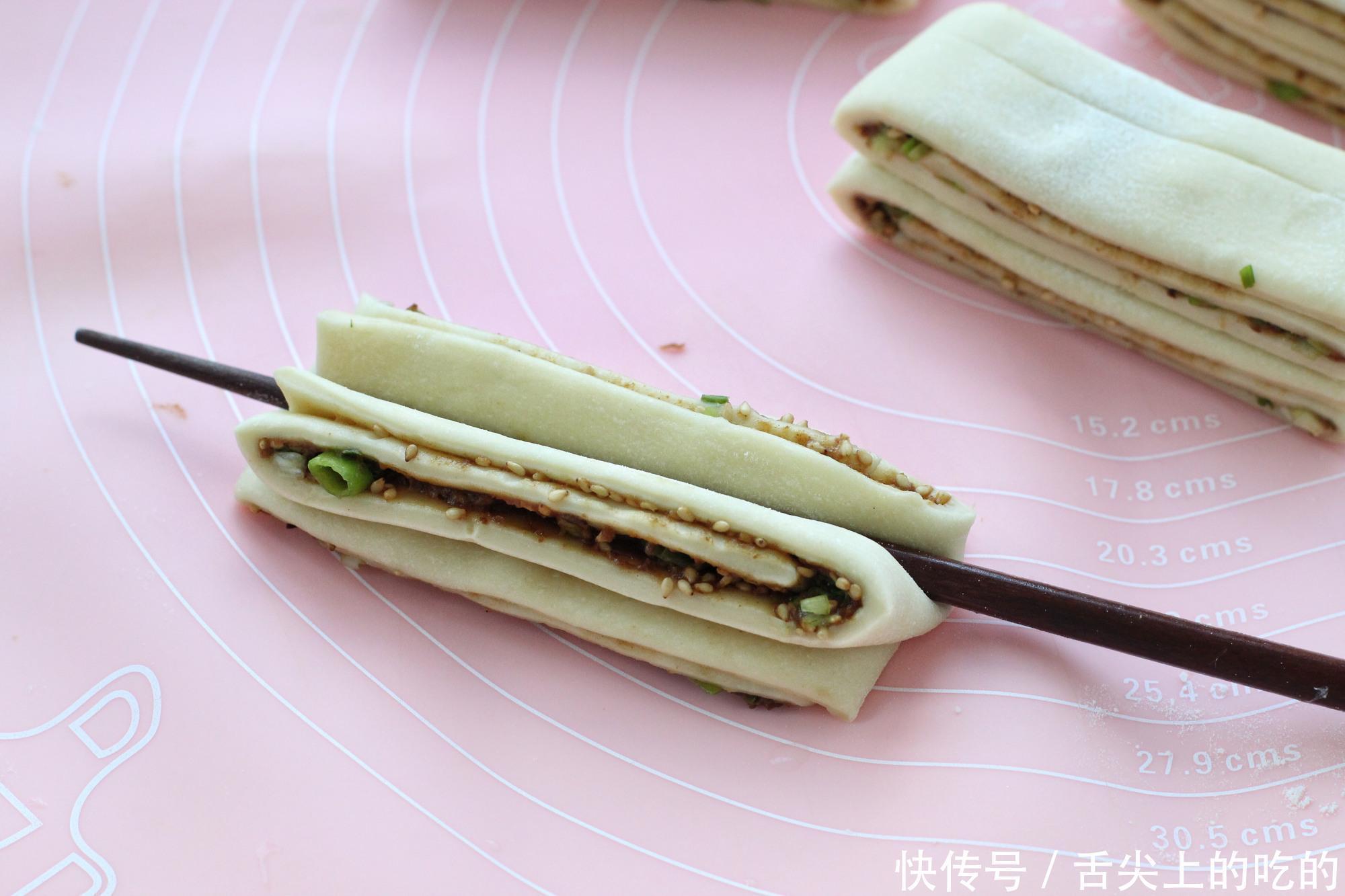 早餐|早餐就吃这面食,只需一次发酵,酱香浓郁又暄软,做一锅不够分