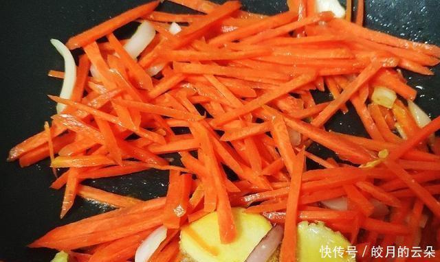 好吃|萝卜怎么做很好吃,与鸡蛋搭配既营养又美味,他简单易做