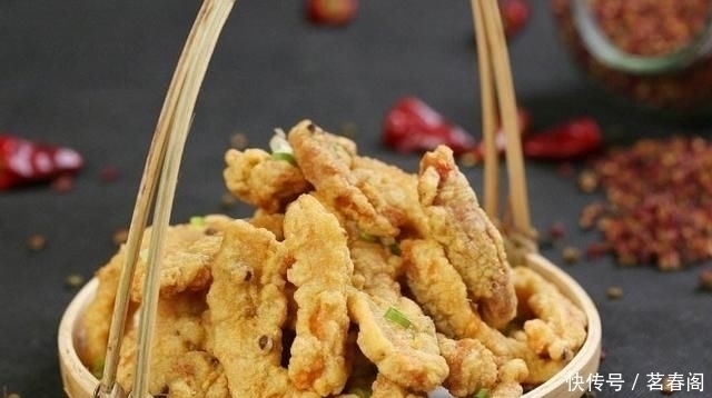 面粉|炸酥肉，有人用淀粉，有人用面粉大厨都不对，这样做才最好吃