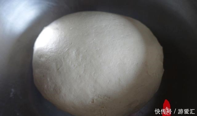 操作|早餐花卷越吃越爱吃,方法简单易操作,你也来试试吧