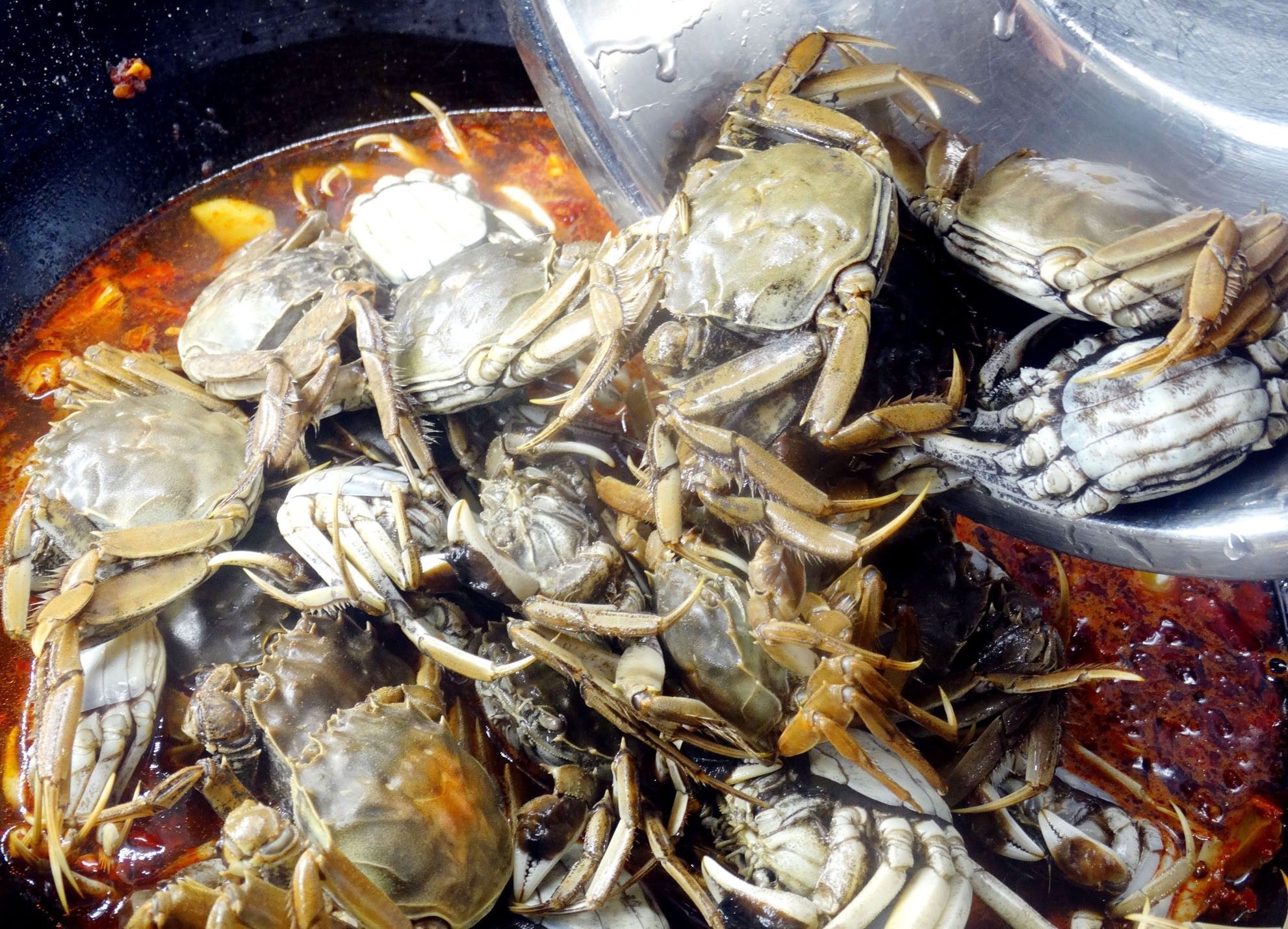 麻辣|满满的蟹黄蟹膏,教你在家做香辣蟹,个个麻辣鲜香,好吃到吮指