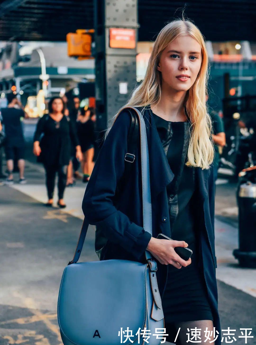 真的|今秋流行外长内短,真的时髦爆,让你显高10厘米、显瘦10斤!