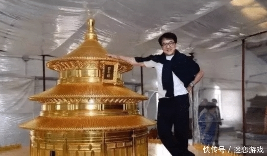  紫檀木博物|身价数十亿的成龙，到“唐僧”家做客看上一套衣柜，一问价格吓一跳