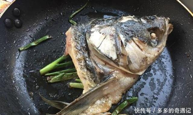 大厨|做鱼汤时,应该用冷水还是热水大厨一旦用错,鱼汤不白还很腥