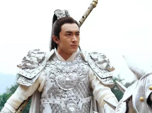  排行|《三国》武将排行：戎马一生却毫发无伤，他才是第一猛将！