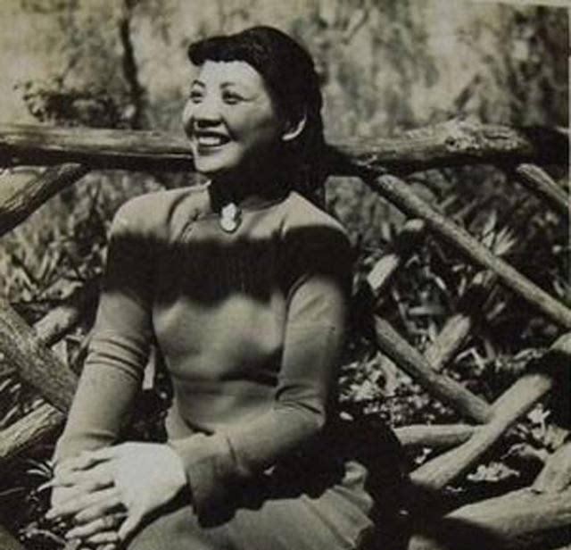 牺牲|挚友牺牲后，她以恋人身份安葬遗体，14天后留下遗书，骗了所有人