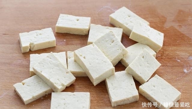  比肉|烧豆腐时加此料，色泽诱人口感好，家人都说比肉还好吃，您也试试