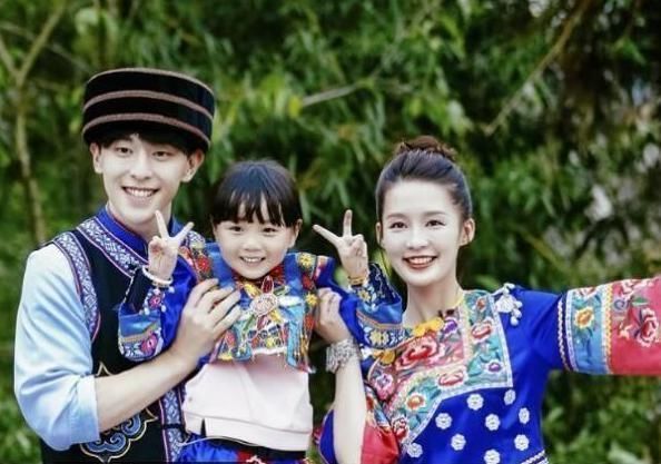 万众|邓伦终于官宣,女主是万众期待的她,网友这次机会要好好把握