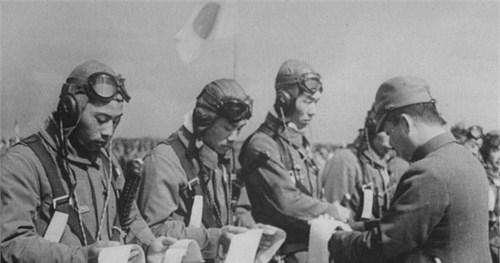 武士道精神|悲惨的一幕，日本武士杀了11个法国人，20个武士集体自杀偿命