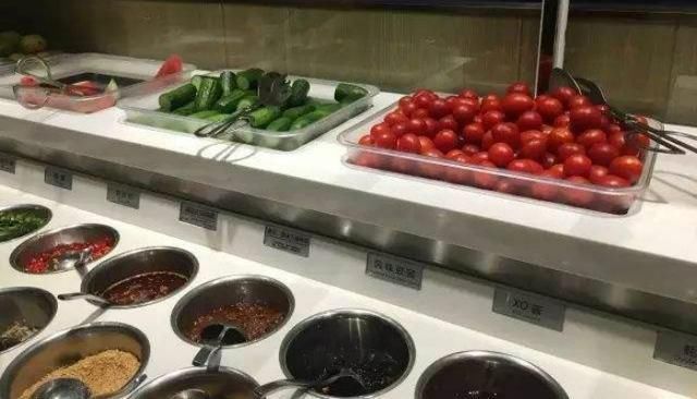 记得|吃完海底捞后,这4样东西记得带走,服务员不拿是真傻