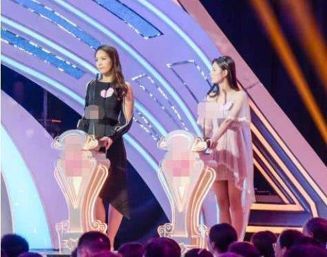  上非|收废品小伙上非诚勿扰，惨被灭灯还遭羞辱，孟非：说说收什么废品