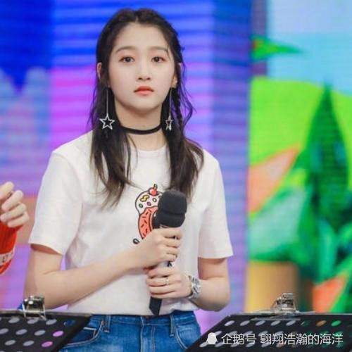 争议|下期《快本》准备放大招,不仅请来了关晓彤,还有备受争议的他