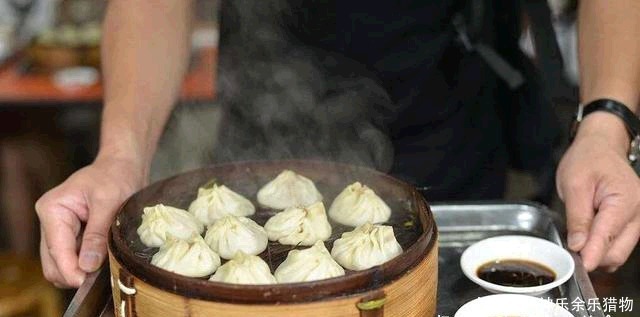 蟹黄汤包|你觉得中国十大著名包子有哪些?哪个最好吃?