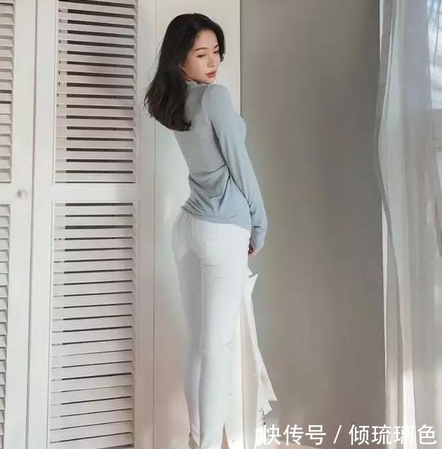 身材|精致穿搭：清新特别的美女，穿出模特身材